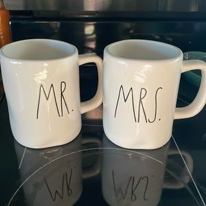 Mr & Mrs coffee mugs
